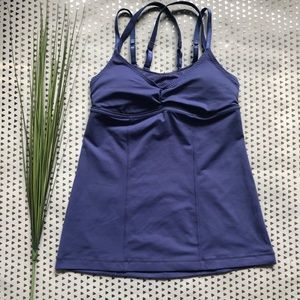 Lululemon periwinkle scalloped strappy tank top